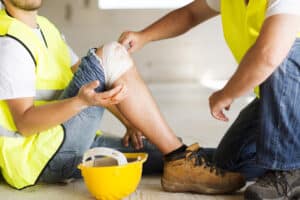 How Our Fort Lauderdale Personal Injury Lawyer Can Help With Your Workers’ Compensation Claim for an On-the-Job Injury 